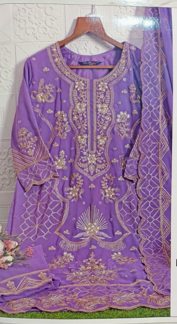 Pakistani suits for women pure organza with khatli work